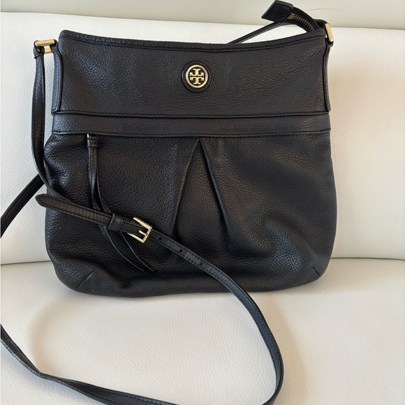 Tory Burch Handbags - Tory Burch Crossbody Bag-EUC